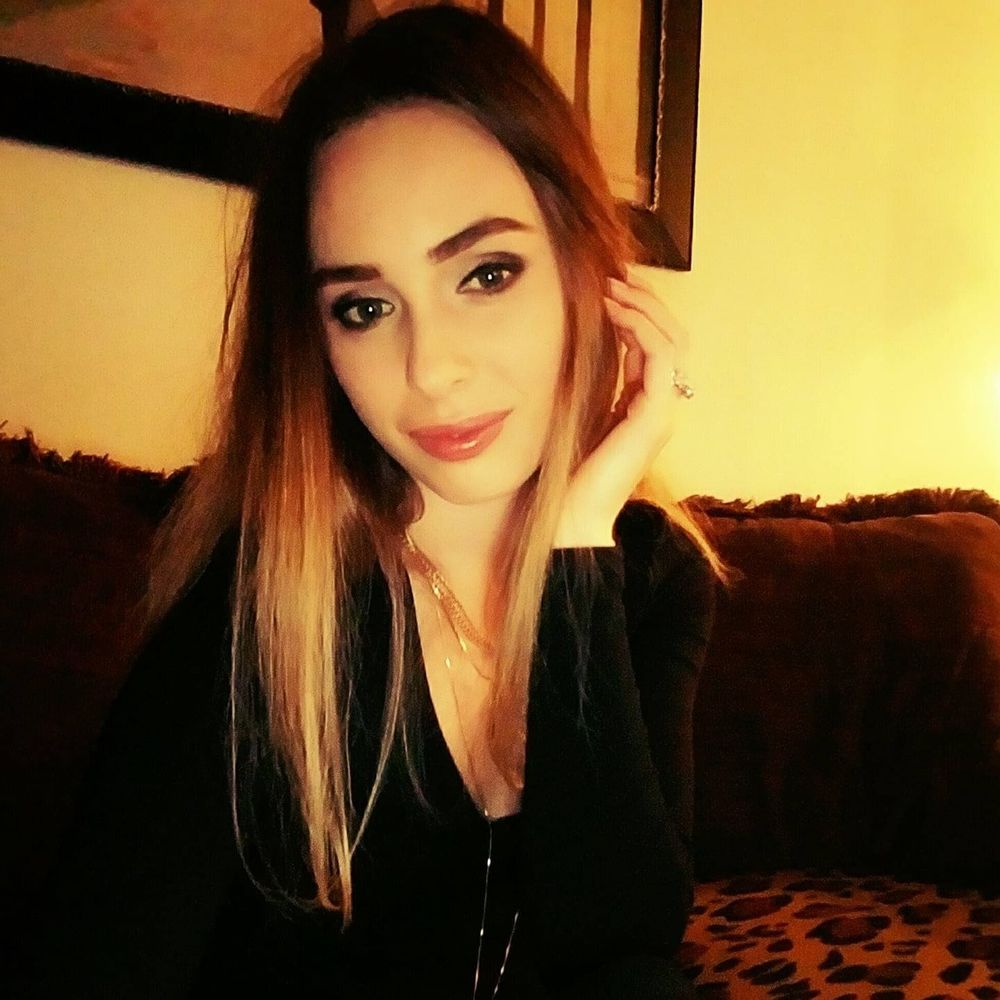 Meet your Posher, Marina